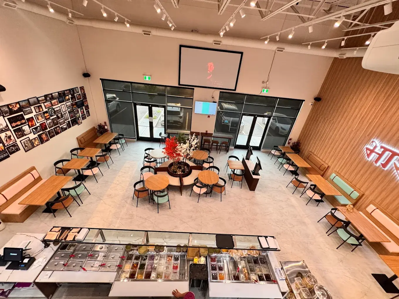 Best vegetarian Indian street food restaurant in Edmonton, AB