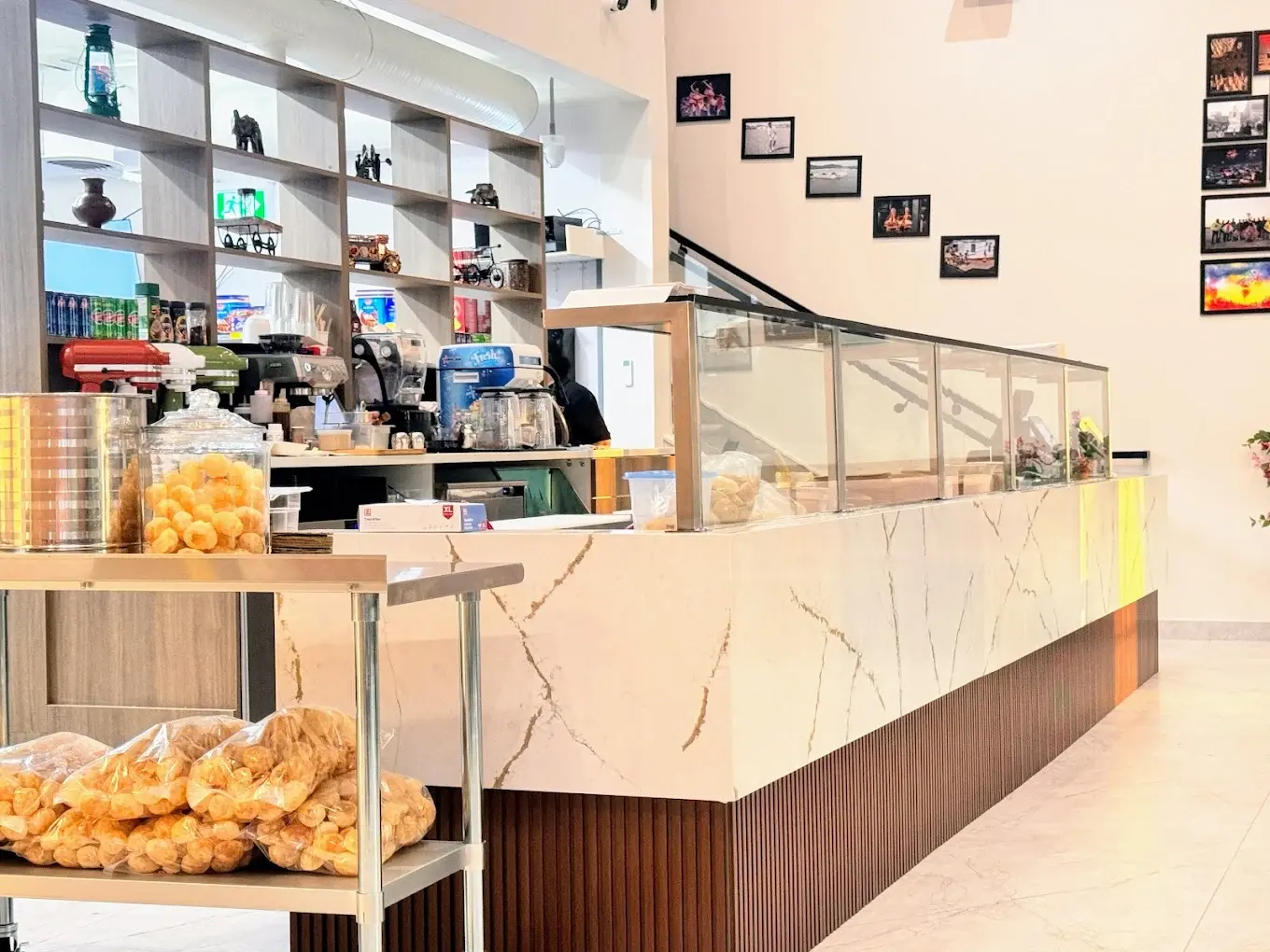 Best vegetarian Indian street food restaurant in Edmonton, AB